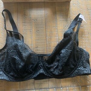 New Victoria's Secret Lace Balconette
Minimizer Bra 40D